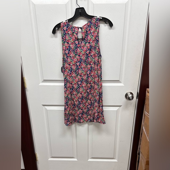 Floral Dress with pockets - Picture 3 of 6